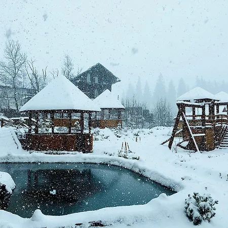 Lavina Hotel Boekovel